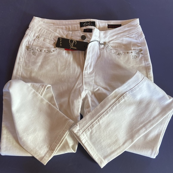 Stylish white jeans - Picture 3 of 3